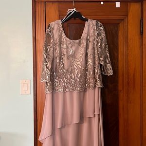 Formal beige long dress . Size 16W